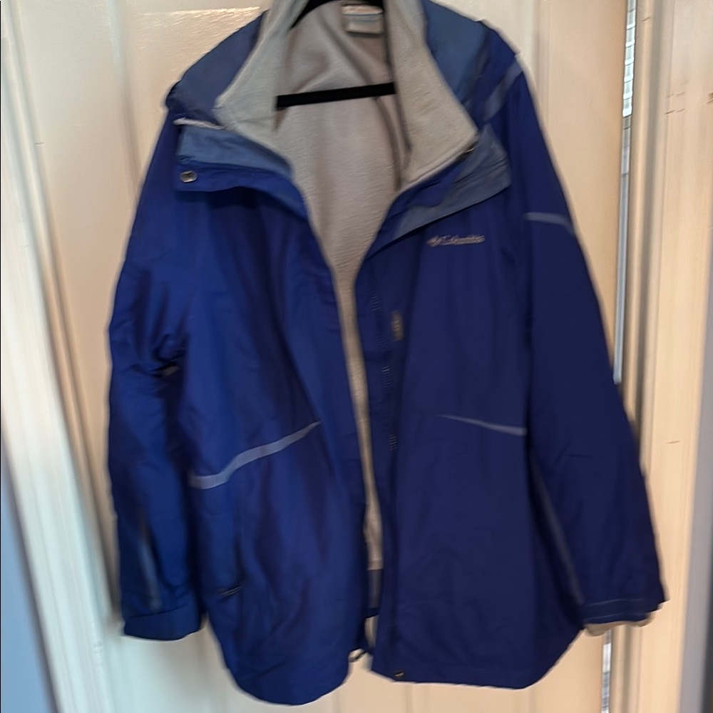 Columbia Royal Blue Outdoor Jacket detachable shell. Water proof all weather